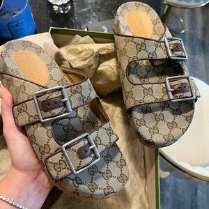 COPY - Gucci slide sandal with straps